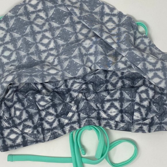 Malibu M Medium Bikini Top Dream Girl Underwire Gray Green Tie String NWT Zumiez - Picture 5 of 10